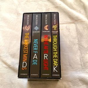 The darkest minds book series